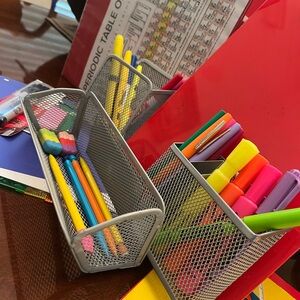 Magnetic locker bins